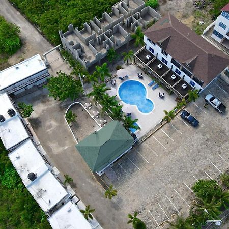 Ensenada Resort 蓬塔露奇亚 外观 照片